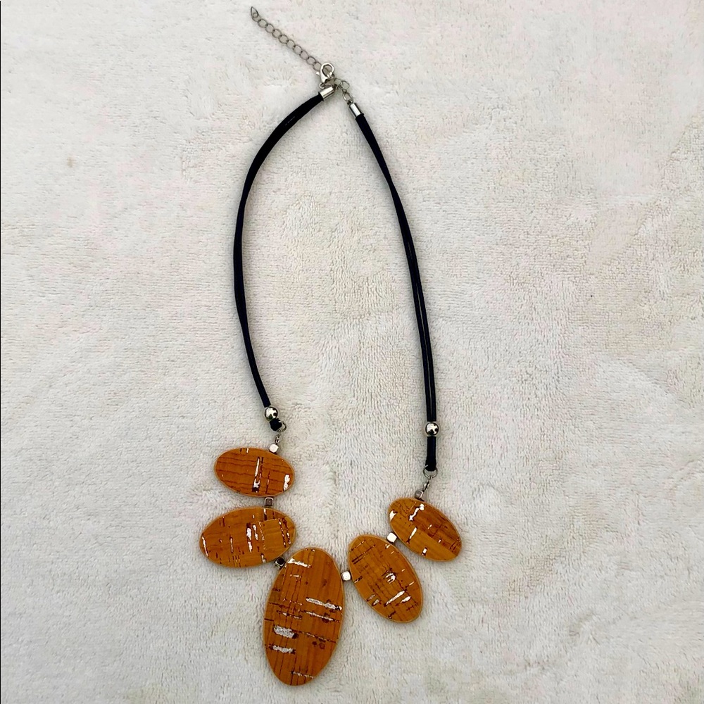 Bohemian Necklace Cork & Silver Metal Black Oval